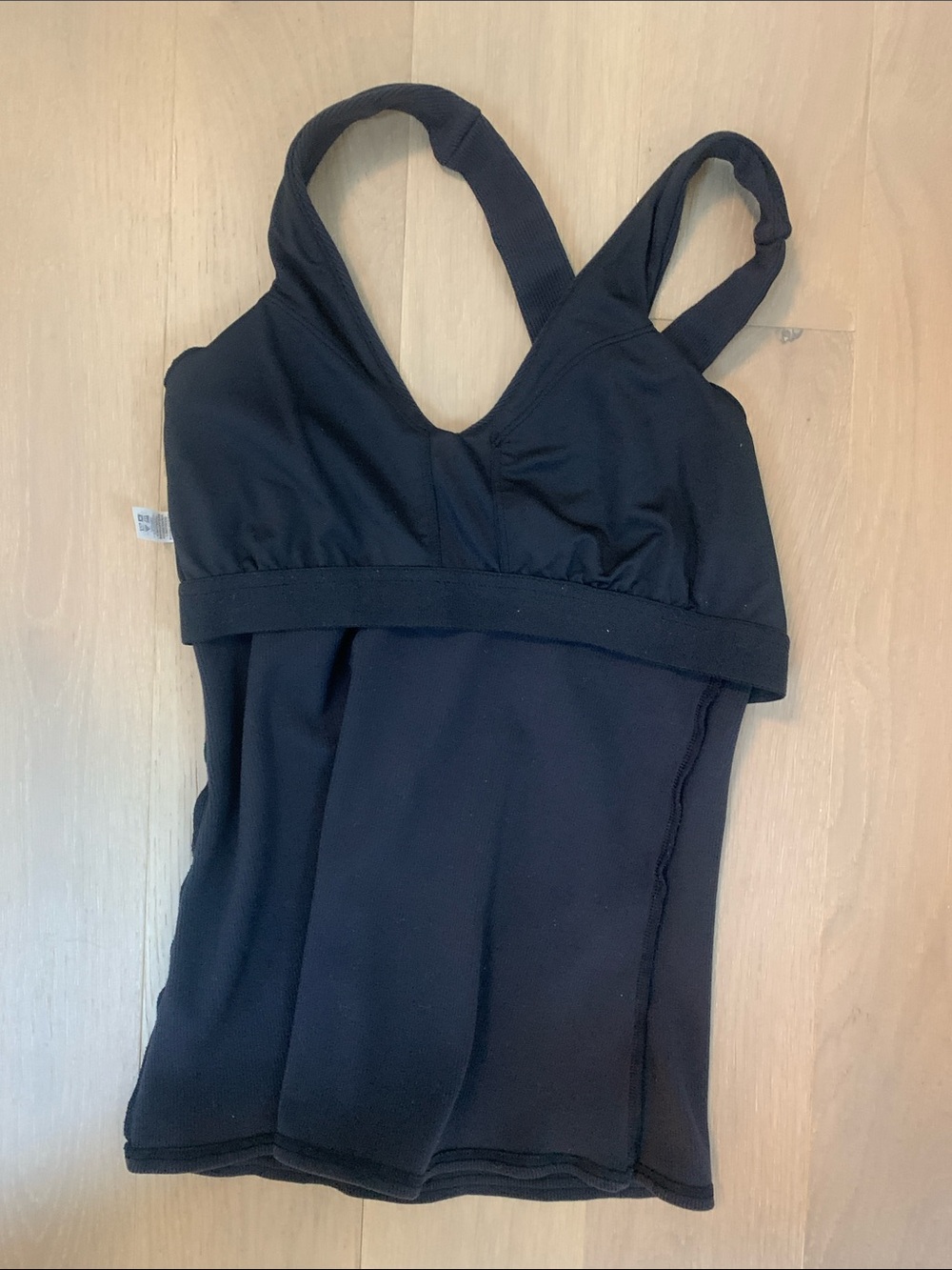 ALO Yoga Black Ribbed V-Neck Tank Top - Picture 6 of 6